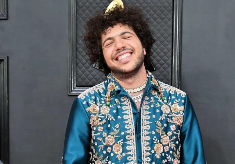 Video: Benny Blanco, prometido de Selena Gomez, sorprende al mostrar su hogar de estilo relajado para Architectural Digest