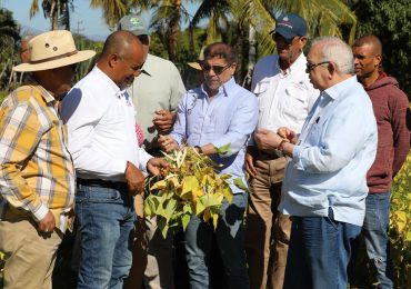 El Ministro Limber Cruz impulsa la agropecuaria en San Juan, respaldado por el presidente Abinader