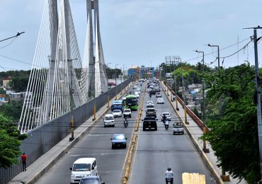 Habilitan tránsito vehicular por puente de la 17