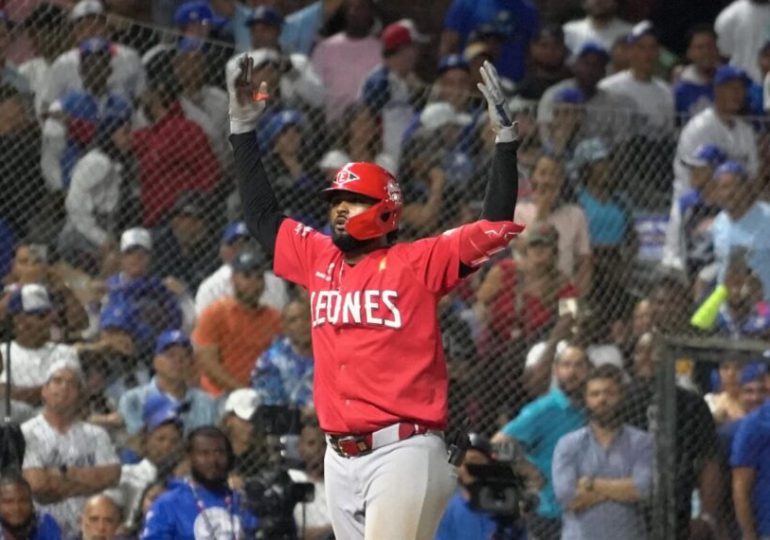 Junior Caminero estalla en llanto tras ganar el Más Valioso de la final