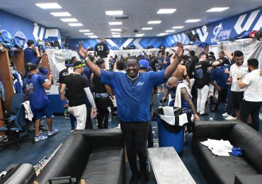 Licey clasifica a su tercera Serie Final seguida