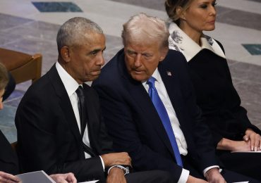 Trump y Obama "hablaron de los problemas personales" de Kamala durante funeral de Jimmy Carter