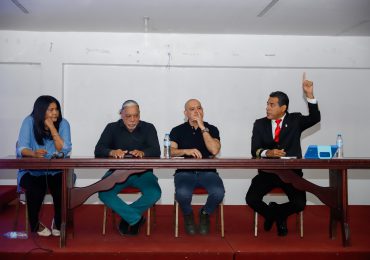 Alcaldía de Santiago impulsa renovación de la centenaria Banda Municipal de Música