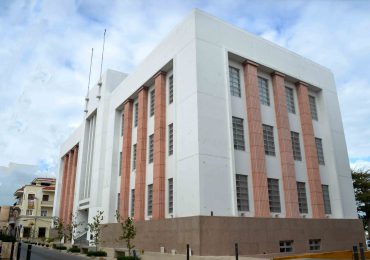 Decreto: Edificio del Centro Cultural de INDOTEL llevará nombre de René del Risco Bermúdez