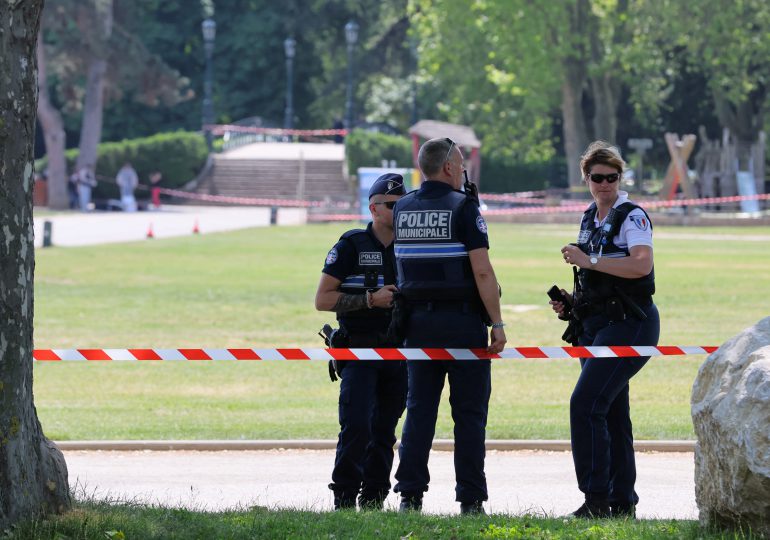 Conmoción en Francia por el apuñalamiento mortal de un adolescente