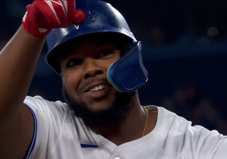 Vladimir Guerrero Jr. evita arbitraje y acuerda con Toronto por US$28.5MM por un año