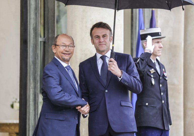 Macron, partidario de estudiar una operación de mantenimiento de la paz en Haití