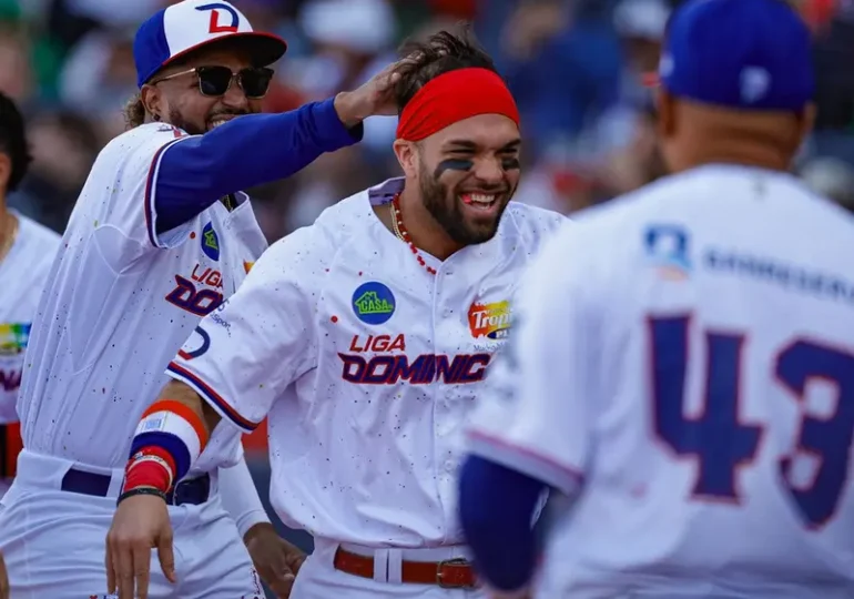 República Dominicana debuta con triunfo sobre el campeón Venezuela en la Serie del Caribe