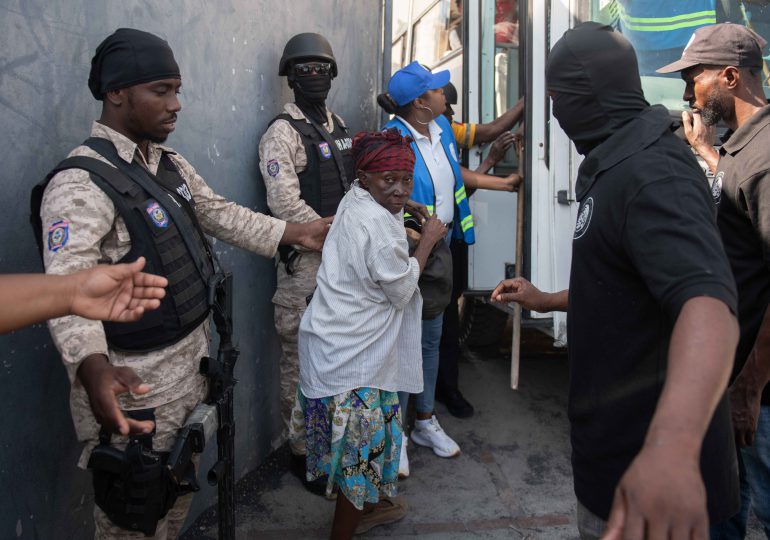 Seguridad, referéndum y elecciones, las prioridades del Gobierno haitiano para 2025