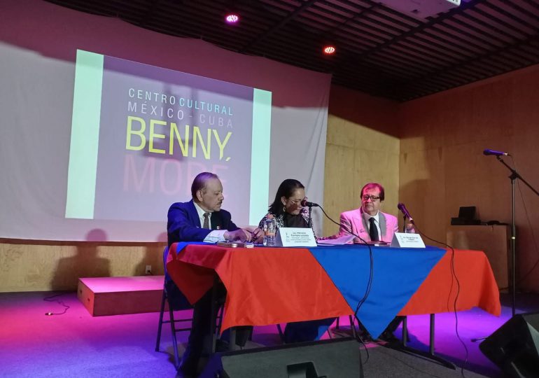 Centro Cultural México-Cuba Benny Moré: Conferencia "El Golfo de México, Donald Trump y la Segunda República Mexicana"