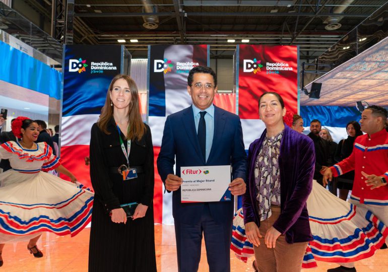 Video: ¡En hora buena! RD gana premio al mejor stand en FITUR 2025