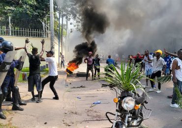 El Congo arde con saqueos y ataques a embajadas mientras rebeldes avanzan hacia Goma