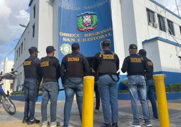 Policía Nacional enfrenta y captura sospechoso armado en operativo en San Cristóbal