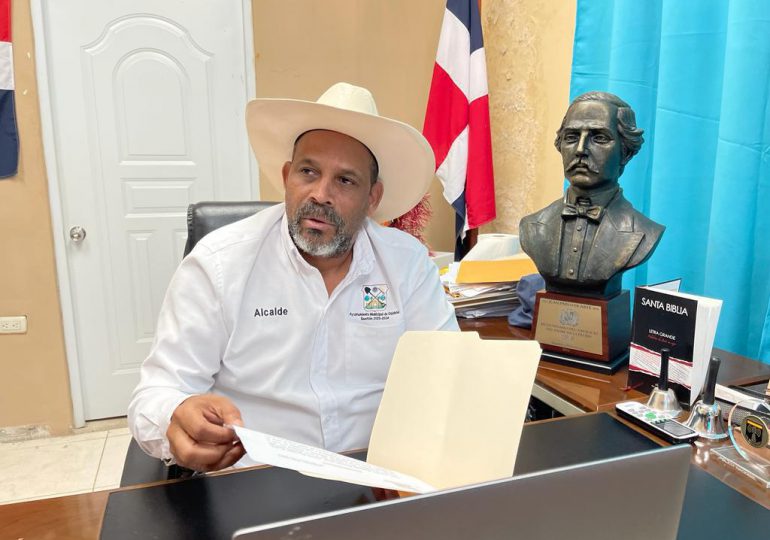 Alcalde de Dajabón Santiago Riverón resalta labor de Migración con repatriación de haitianos