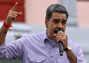 EEUU tacha de "falsa" la acusación de que esté implicado en un "complot" contra Maduro