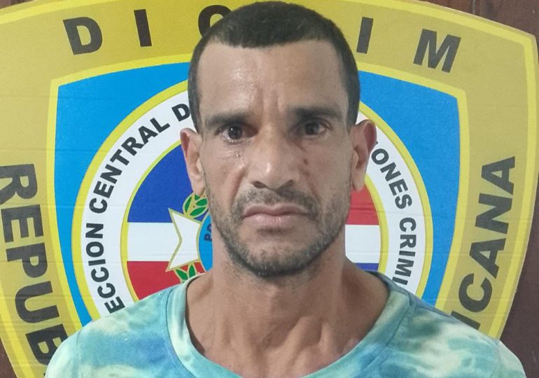 DICRIM apresa responsable de robar en el Ayuntamiento de Jarabacoa; alega lo hizo por vicio de droga