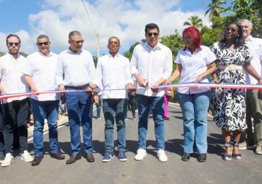 David Collado entrega obra en Arroyo Barril y deja iniciadas otras en Santa Bárbara, Samaná