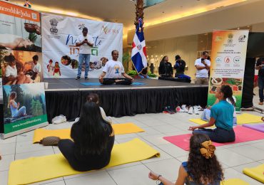 Hogar Crea Dominicana y la Embajada de la India celebran 25 años de amistad