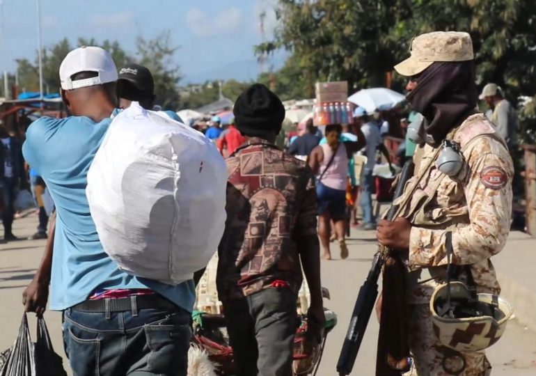 Piden estar atentos en la frontera ante posible entrada masiva de haitianos