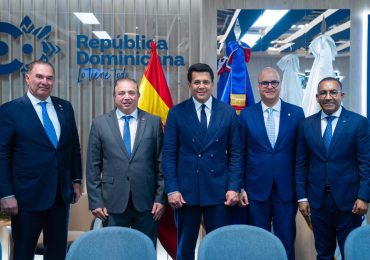 Junta de Aviación Civil apuesta diversificar conectividad y consolidar mercados tradicionales en FITUR 2025