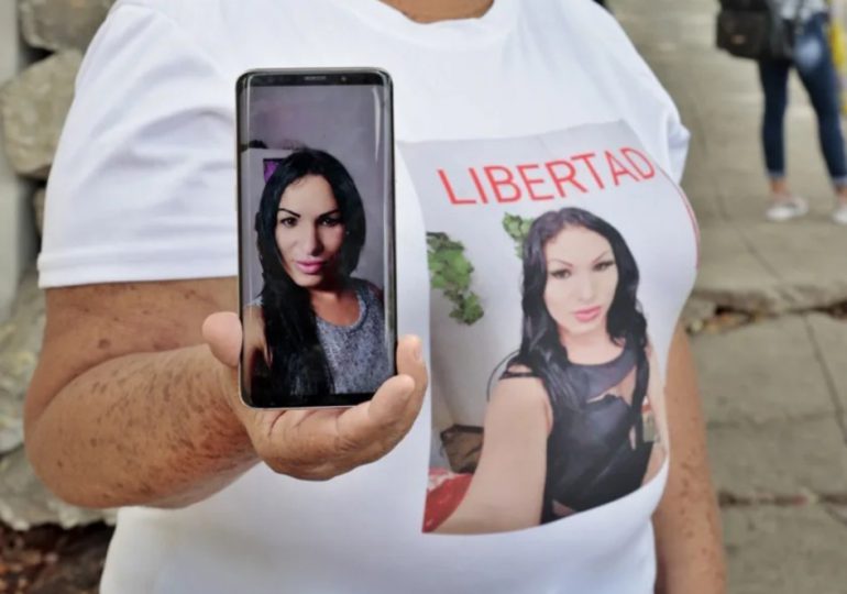 Brenda Díaz, trans cubana excarcelada, denuncia “maltrato físico y verbal” en prisión