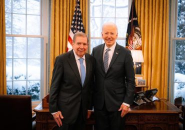 Biden respalda a Edmundo González en su intención de llegar a la presidencia de Venezuela