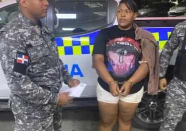 Mujer apuñala a su pareja por celos en Monte Plata