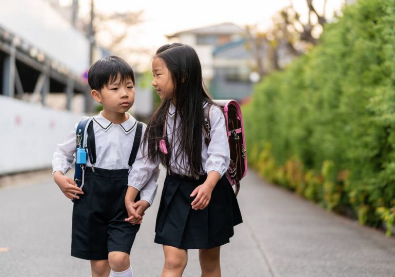 Para el 5 de enero de 2720, solo quedará un niño en Japón, advierte experto