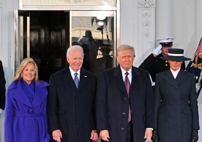 Video: Trump y su esposa fueron a la Casa Blanca a tomar el té con Biden