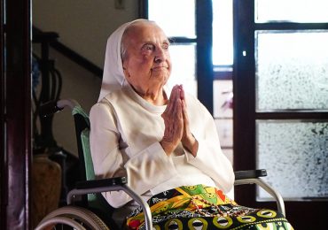 Monja brasileña Inah Canabarro Lucas se convierte en la persona más longeva del mundo con 116 años y 210 días