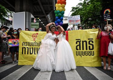 Se casan más de 1,800 parejas LGTBI en el primer día de matrimonio igualitario en Tailandia