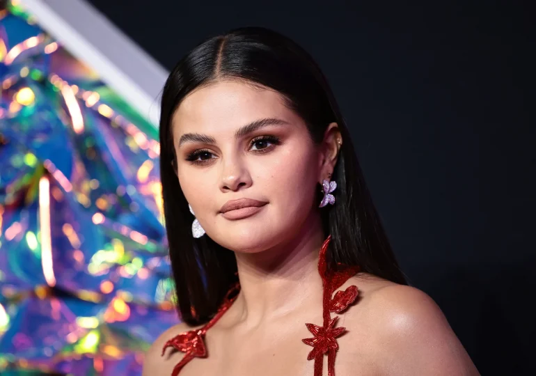 Selena Gomez se disculpa con México en un video que luego eliminó