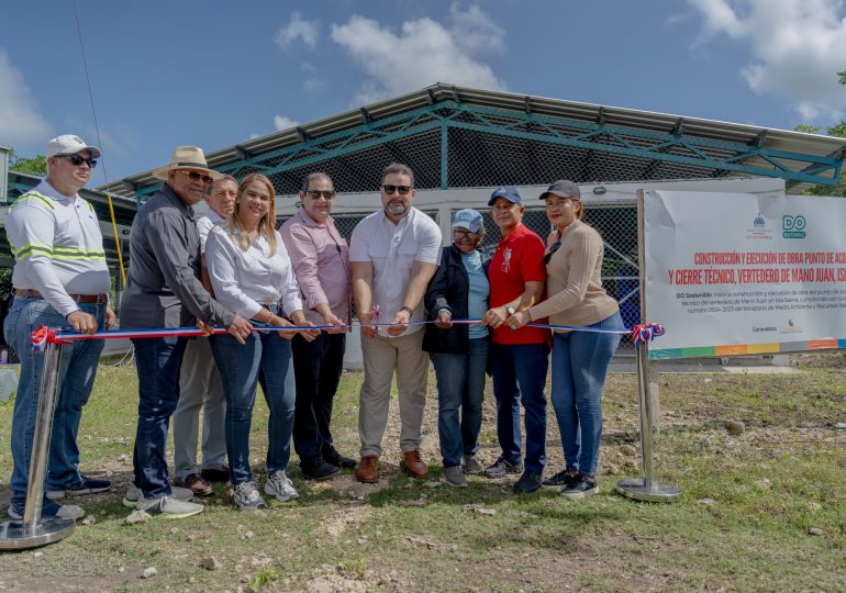 DO Sostenible y Ministerio de Medio Ambiente inauguran Punto de Acopio y cierran vertedero en Isla Saona