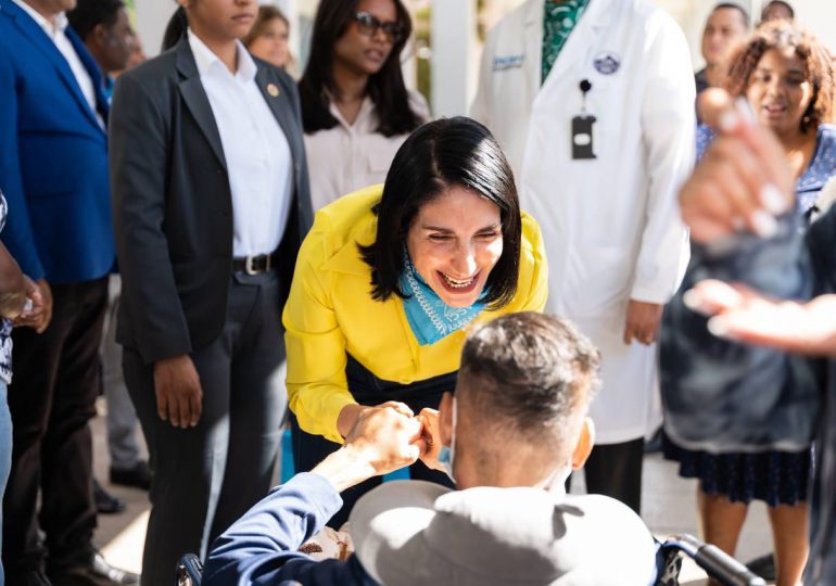 Primera dama Raquel Arbaje encabeza conmemoración del Día Internacional de la Lucha Contra el Cáncer Infantil en el INCART