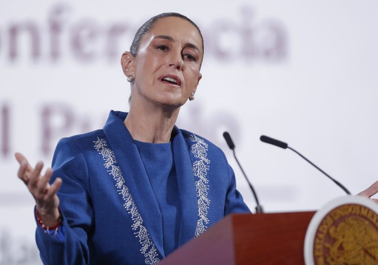 Sheinbaum afirma que los drones espía de EE.UU. vuelan "bajo petición de México"