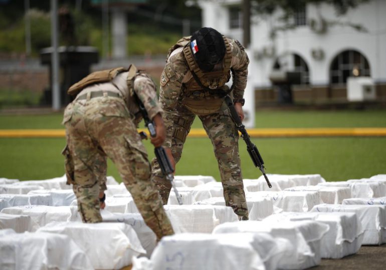 Panamá incauta un cargamento de 780 paquetes de droga en el Caribe