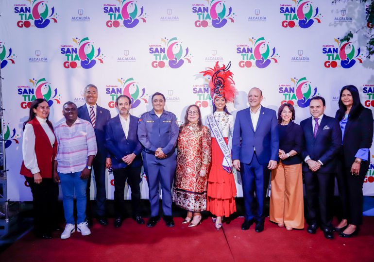 Santiago presenta su Carnaval 2025 como el mejor del país