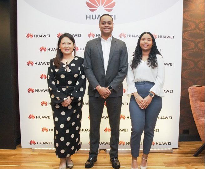 Huawei expone sobre educación inteligente y energía renovable en República Dominicana