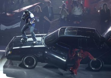 Kendrick Lamar lleva su 'beef' con Drake al espectáculo de medio tiempo del Super Bowl