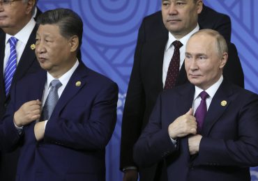 Xi afirma a Putin que está "contento de ver esfuerzos positivos" para terminar la guerra