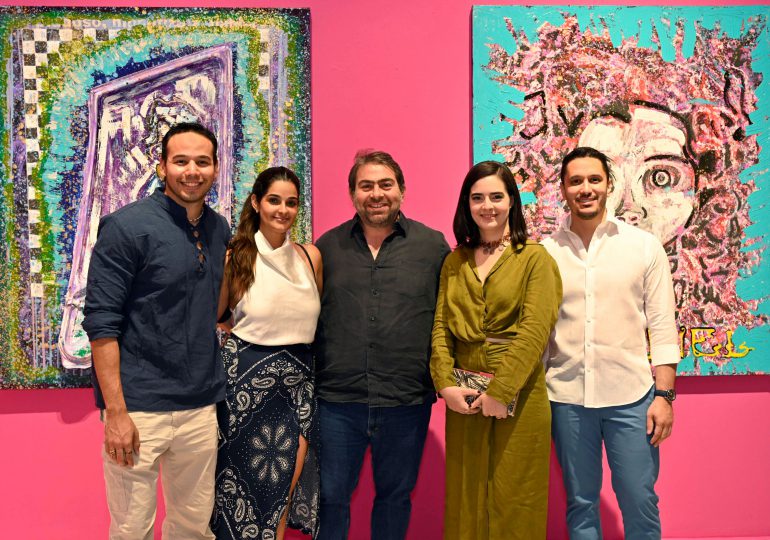 Inauguran Formula One, de HRSuriel, en el Museo de Arte Moderno