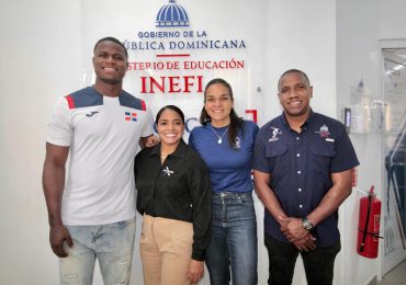 Medallistas Cristian Pinales, Wanda Rijo y Eva Brito destacan el impacto del programa "Atletas con INEFI"