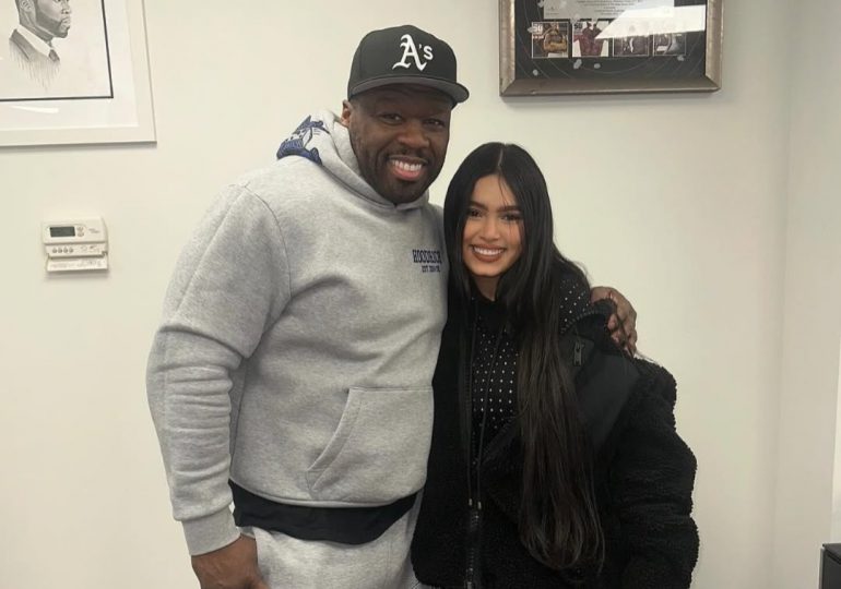 La Ross María comparte fotos con 50 Cent