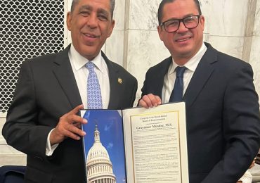 Graymer Méndez es reconocido por el Congreso de Estados Unidos en el evento Dominicans on the Hill