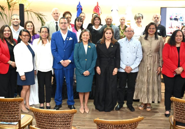 Ministerio de la Mujer, Fundación Solidaridad y Fondo Canadá presentan resultados del proyecto Género y Gobiernos Locales