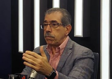 Asjana creará "Finca de emprendimiento" y "Papel Cero" como parte de su gestión en UASD