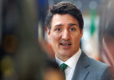 Trudeau sigue con su troleo a Trump tras la victoria de Canadá sobre EE.UU. en hockey