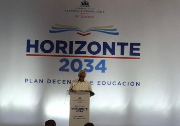 Ángel Hernández reconoce que en su gestión en el Minerd recibió "mucha presión de sectores económicos y políticos"