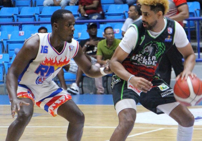 Inicia el Torneo de Baloncesto Superior de La Romana en su edición número 40 “Copa Orgullo de mi Barrio”