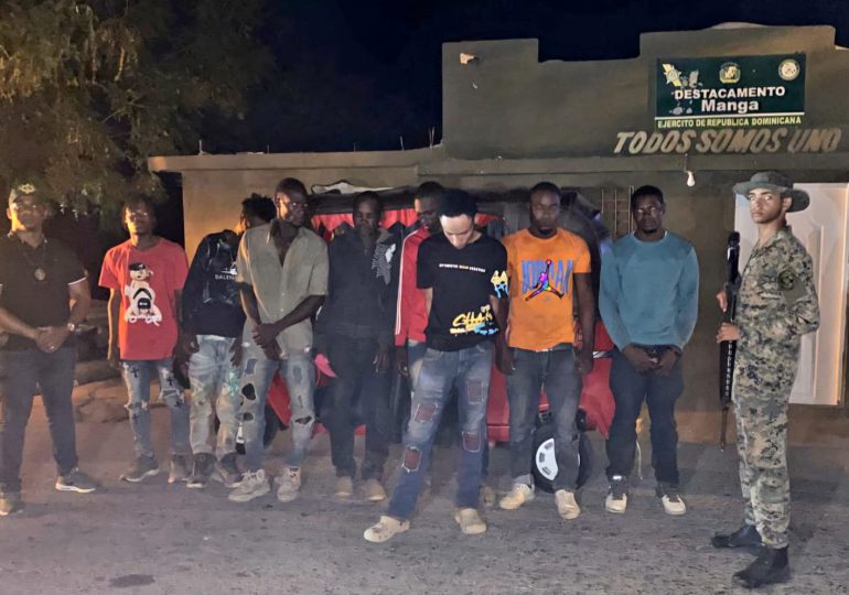 Más de un centenar de inmigrantes haitianos detenidos en varios operativos en Montecristi y Valverde